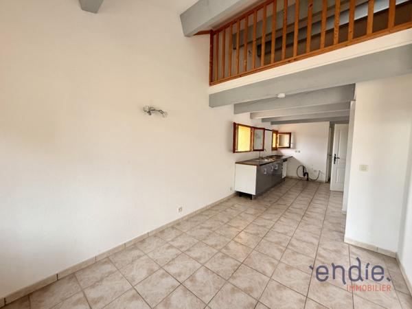 LORGUES T3 EN DUPLEX AVEC LOGGIA