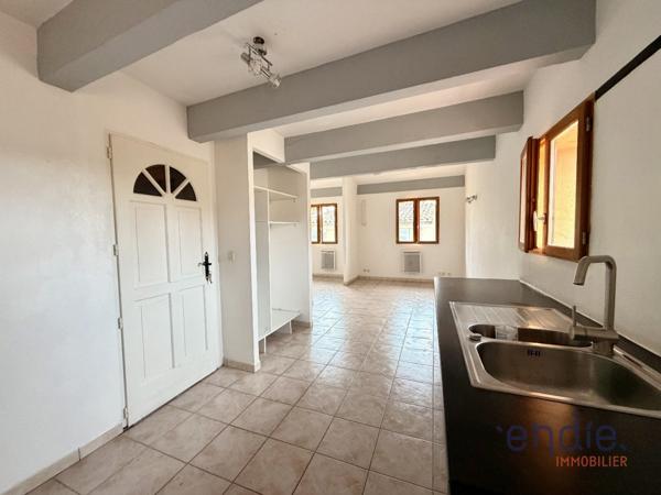 LORGUES T3 EN DUPLEX AVEC LOGGIA