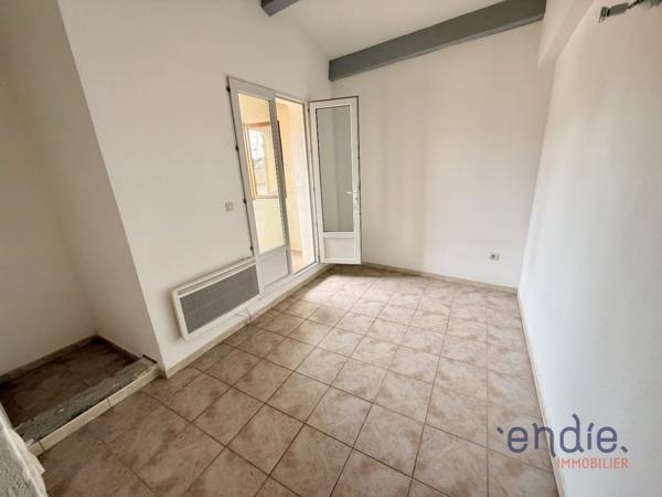 LORGUES T3 EN DUPLEX AVEC LOGGIA