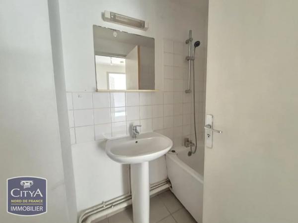 Appartement à louer 2 pièces 37m² Arras (62000)