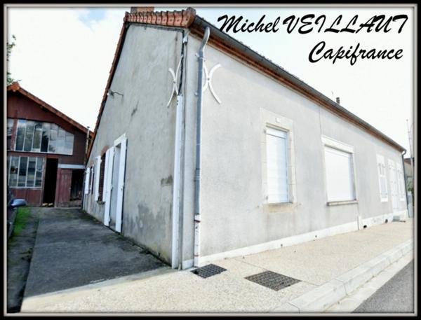 Maison à vendre 8 pièces LUCENAY LES AIX (58), terrain 1291 m²