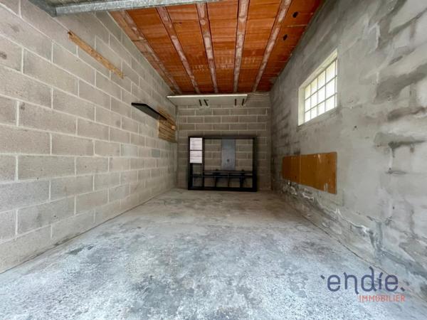 DRAGUIGNAN T2 GARAGE BALCON PARKING