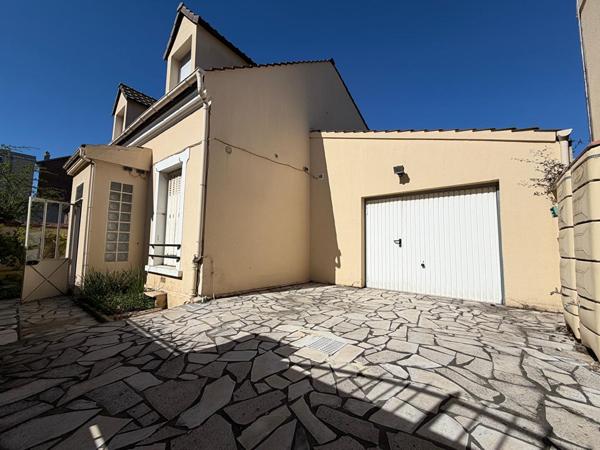 Maison Nanterre 7 pièce(s) 99.89 m2