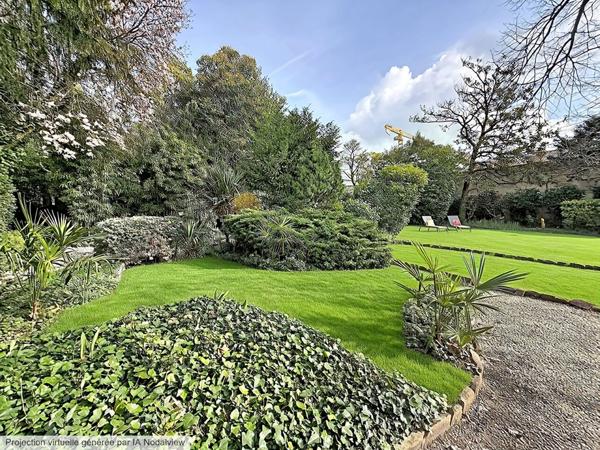 Centre ville Maison de Maître 7 pièces vaste jardin 3 stationnements