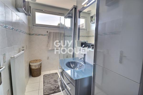 MAISON À VENDRE DE 7 PIÈCES DE 126,00 M²