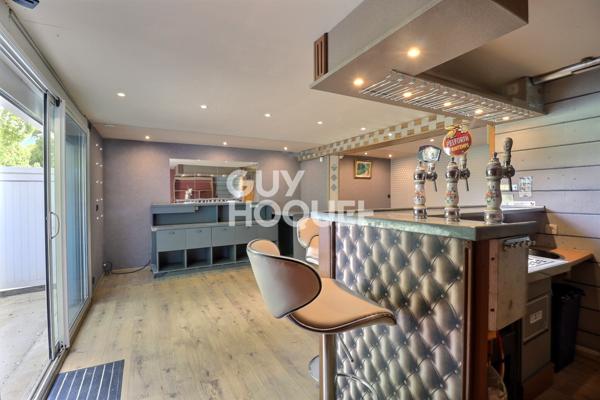 MAISON À VENDRE DE 7 PIÈCES DE 126,00 M²