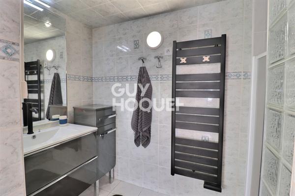 MAISON À VENDRE DE 7 PIÈCES DE 126,00 M²