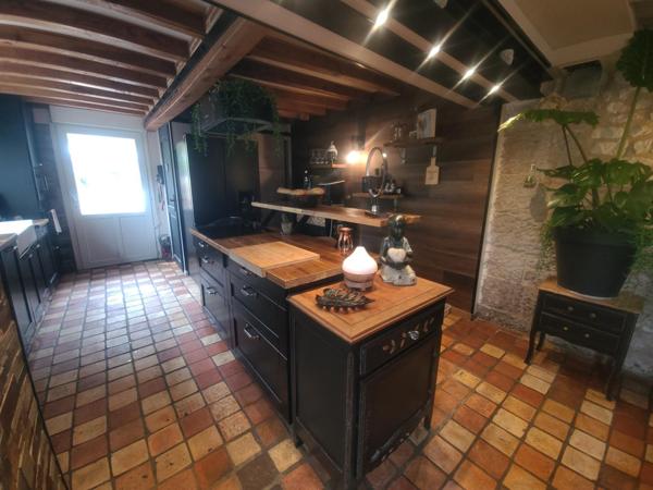 Superbe propriété lumineuse - 4 chambres