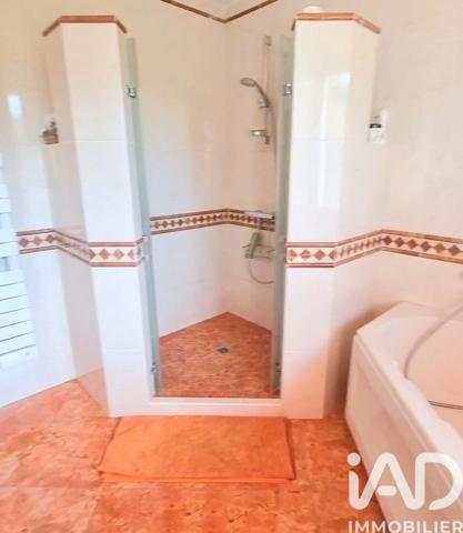 Maison à vendre 6 pièces 206 m² Challans