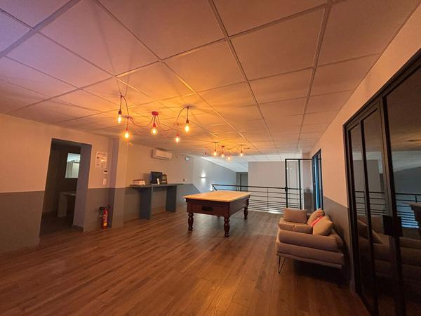 Local commercial 195 m2