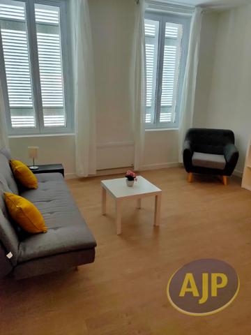 Location appartement Lesparre Medoc : 540 € - AJP Lesparre Immobilier