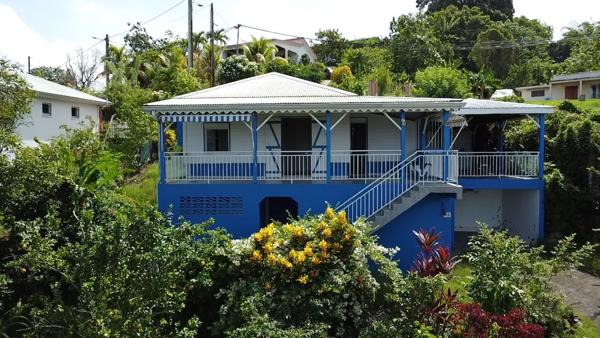 Maison T5 avec vue (T4 + Studio sous sol)