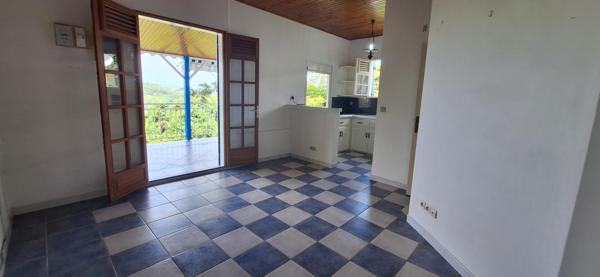 Maison T5 avec vue (T4 + Studio sous sol)