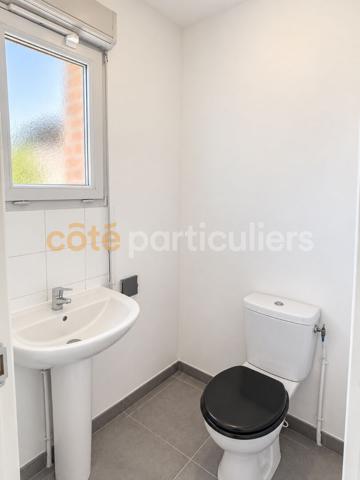 Vente
                Maison84,07 m² - 4 Pièces -
                    ronchin (59790)