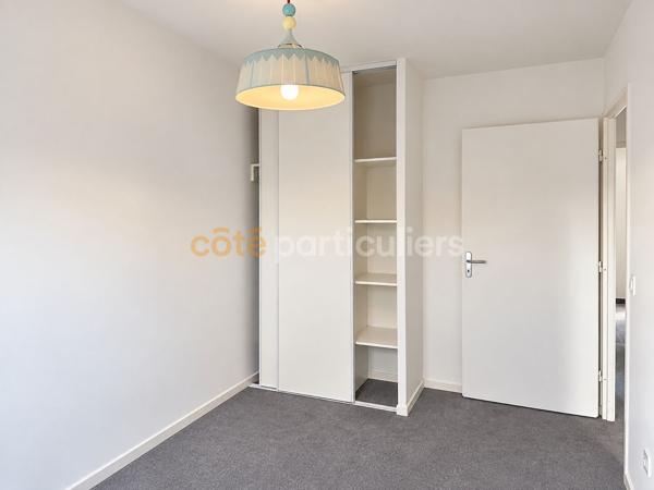 Vente
                Maison84,07 m² - 4 Pièces -
                    ronchin (59790)