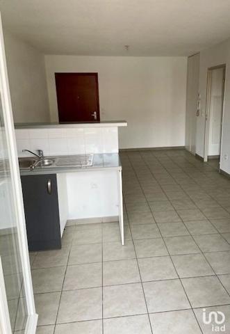 Appartement 3 pièces de 51 m² à Saint-Estève (66240)