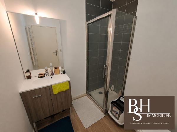 Appartement 3 pièces de 49,18m² avec parking et balcon