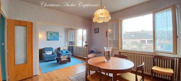 Entre Cluny et Charolles, maison de centre bourg de 153 m², avec 2 logements.