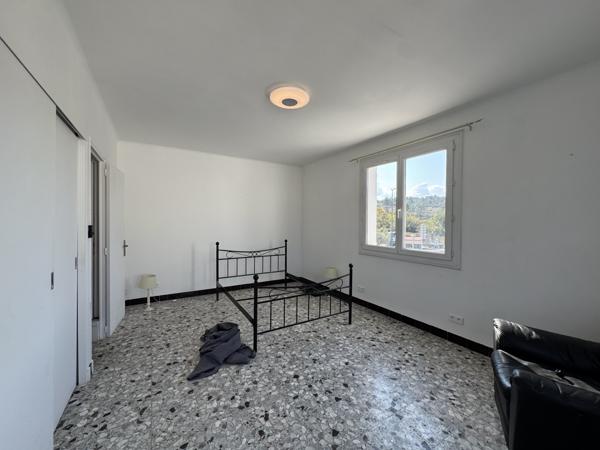 Meyreuil (13590) Maison 4 pièces Meyreuil.