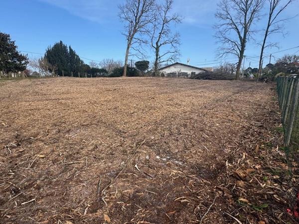 TERRAIN 971M² CENTRE VILLE 50% D'EMPRISE AU SOL