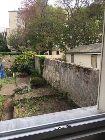 APPARTEMENT T2,  
Nantes 44200