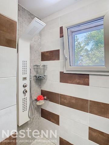 Opportunité rare!! Magnifique Villa de plain-pied Eyguieres 5 pièces 167 m2 avec piscine proche de toutes commodité!!