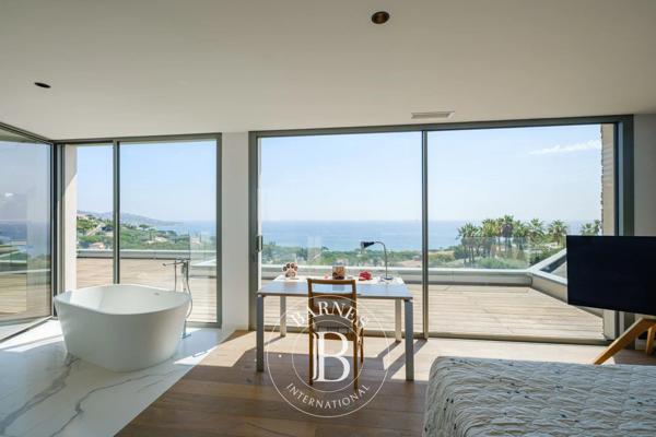 Sainte-Maxime, Villa 6 Chambres -  320 m² à vendre