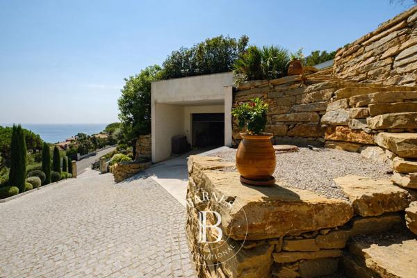 Sainte-Maxime, Villa 6 Chambres -  320 m² à vendre