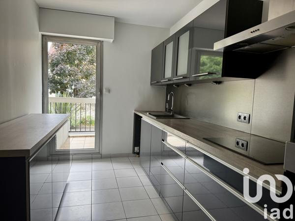 Apartment for sale 4 rooms 77 m² Soisy-sur-Seine