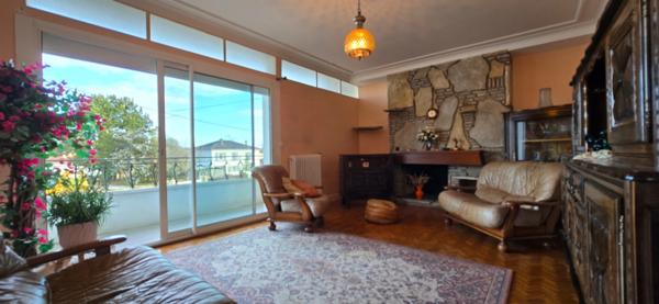 Maison à vendre 5 pièces PUJOLS (47)