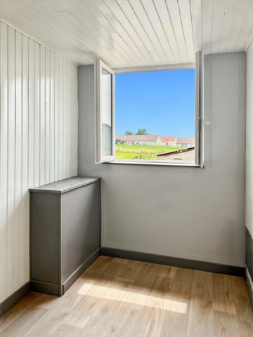 Immeuble de rapport à vendre ANTULLY de 182.17 m2 (71)