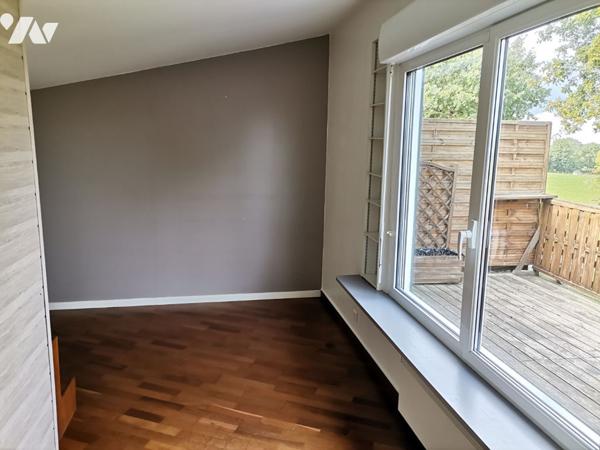 IFFENDIC - EXCLUSIVITE, maison atypique de 137 m² hab. avec grand garage.