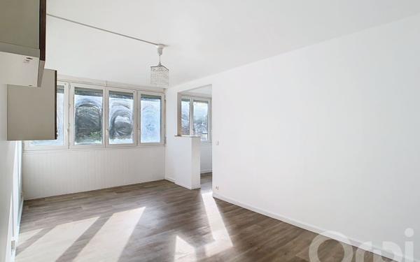 Appartement à louer    3 pièces • 58,45 m2 Créteil