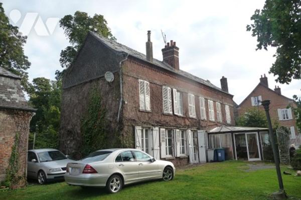 Maison proche tout commerces