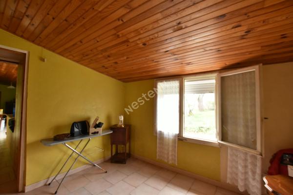 Maison de plain pied avec grand terrain !