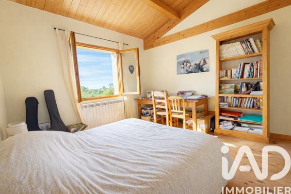 Maison à vendre 7 pièces 196 m² Sommières