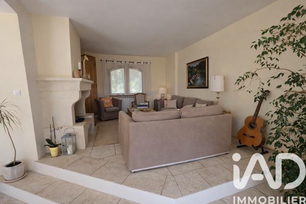 Maison à vendre 7 pièces 196 m² Sommières
