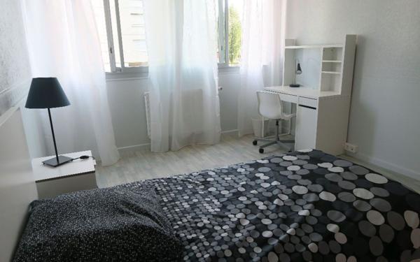 Appartement à louer    4 pièces •  Villeurbanne