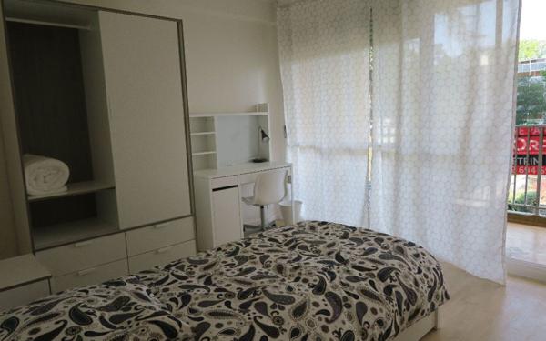 Appartement à louer    4 pièces •  Villeurbanne