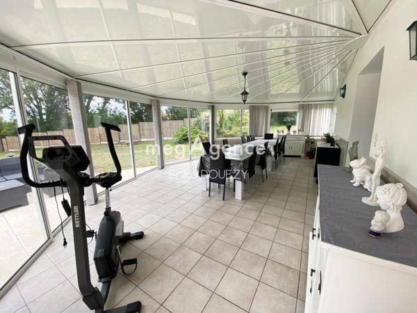 Maison à YZERNAY, 49360 - 9 pièces 245m²