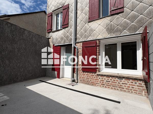 Location Maison 6 pièces 113.74 m² - 11 RUE PASTEUR Wasigny 08270