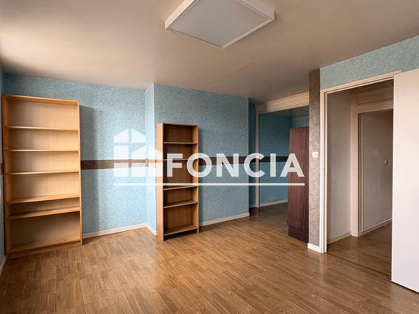 Location Maison 6 pièces 113.74 m² - 11 RUE PASTEUR Wasigny 08270