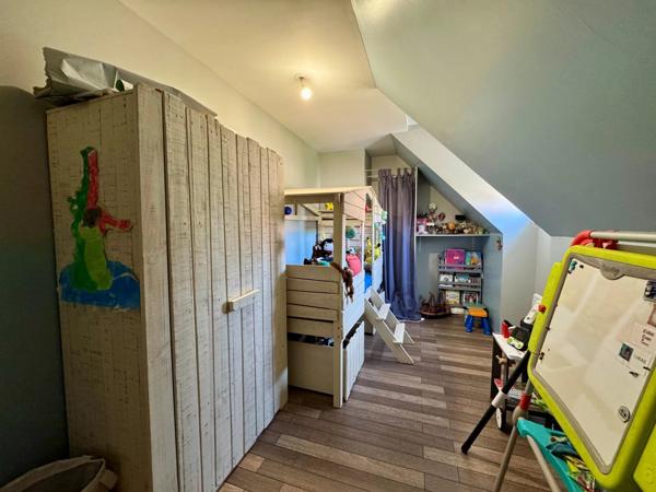 Vente                                                      Maison
                        
                     5 pièces                      90 m2                     à Cires-Lès-Mello