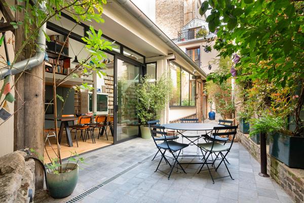 Maison réinventée avec jardin confidentiel à Faidherbe (quartier Ste Marguerite)