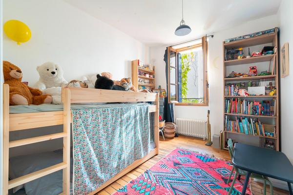 Maison réinventée avec jardin confidentiel à Faidherbe (quartier Ste Marguerite)