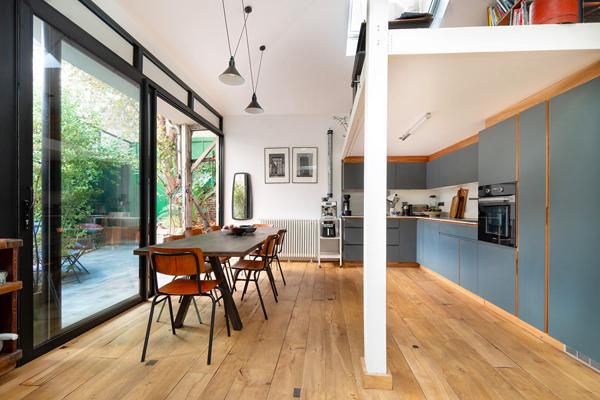 Maison réinventée avec jardin confidentiel à Faidherbe (quartier Ste Marguerite)