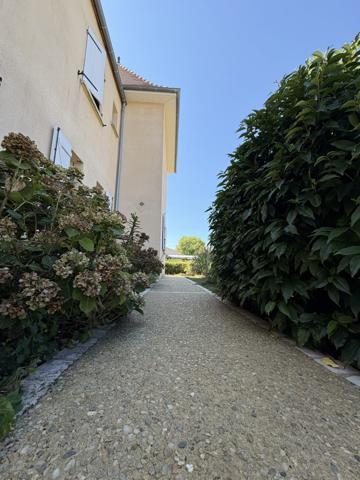 À vendre - Maison traditionnelle, 5 pièces située à Terrasson-Lavilledieu (24120)