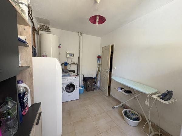 À vendre - Maison traditionnelle, 5 pièces située à Terrasson-Lavilledieu (24120)