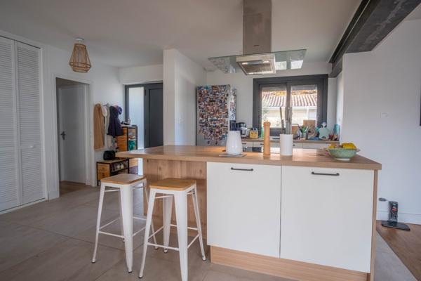 Maison 3 chambres sur terrain de 824 m²
