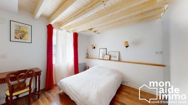 RARE belle maison de ville avec garage et spa de nage